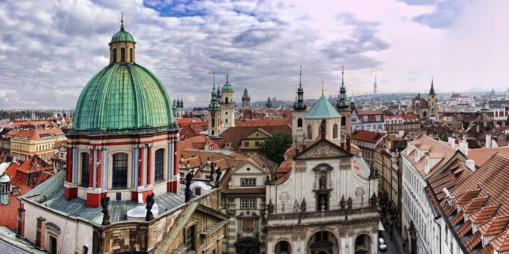Dobrodružný příběh v pražských uličkách: outdoorová hra Poklad ztraceného řádu až pro 6 osob