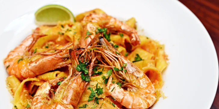 Menu o 3 chodech a Pinot rosé pro 2 milovníky italské kuchyně