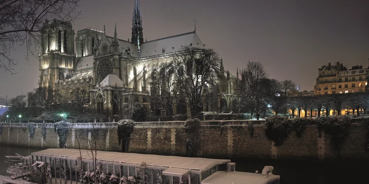 Silvestr v Paříži, městě lásky, s ubytováním na 1 noc vč. snídaně a průvodce