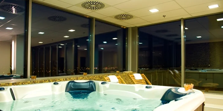 3 nebo 4 dny v Budapešti se snídaní či polopenzí a neomezeným wellness