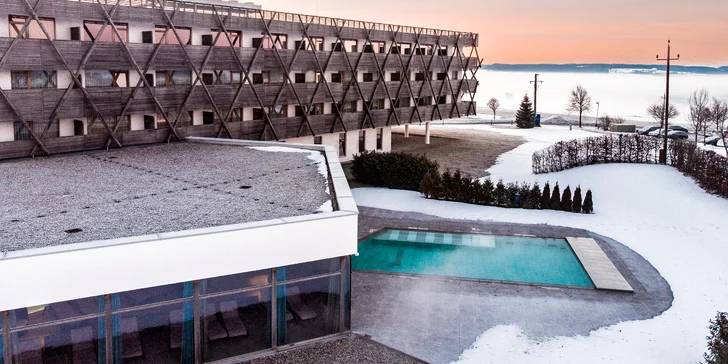 Luxusní wellness pobyt v moderním adult only hotelu: saunové rituály a plná penze plus
