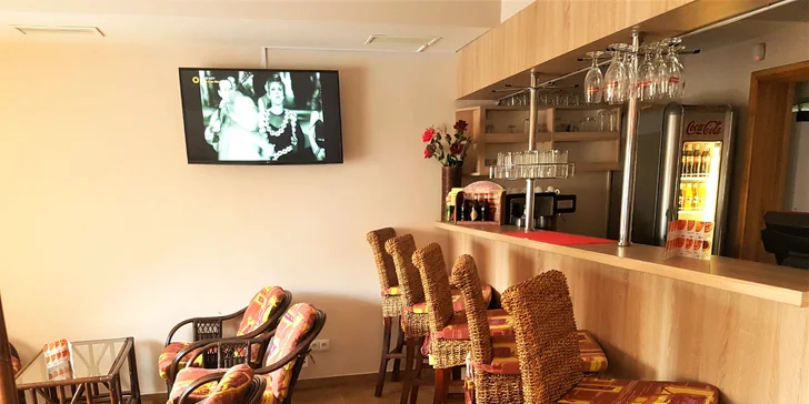 Pějte píseň do kola: Křupavá pizza dle výběru a Cappy džus k tomu