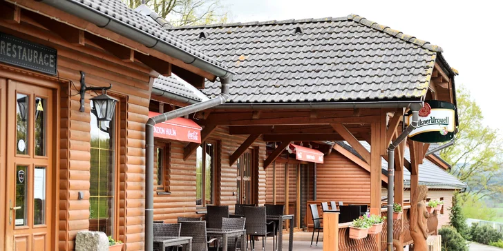 Podzimní výlety u Sedlčan: snídaně, bowling, minigolf i návštěva minizoo