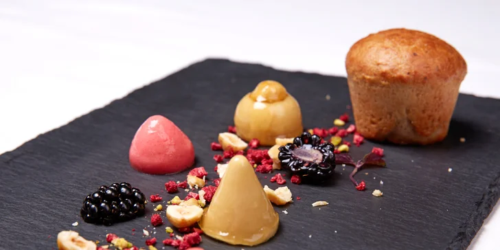 Nedělní romantika při svitu svíček: 6chodové degustační menu pro dva