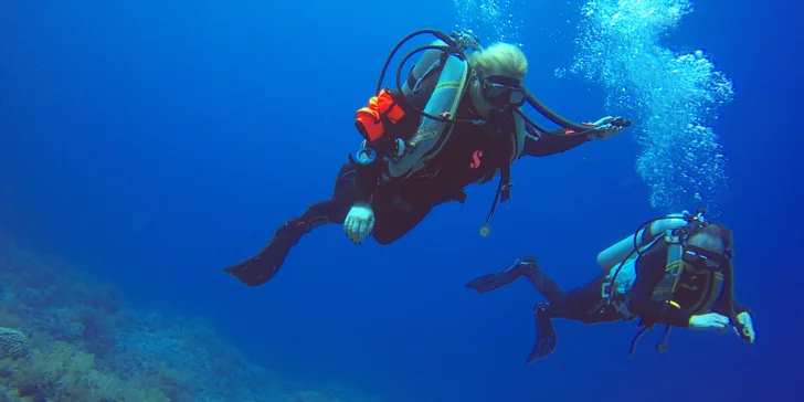 Komplexní potápěčský kurz pro začátečníky se školou Enjoy diving