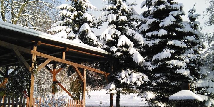 Na hory v zimě i zjara: 3 až 5denní dovolená s polopenzí pod Ještědem