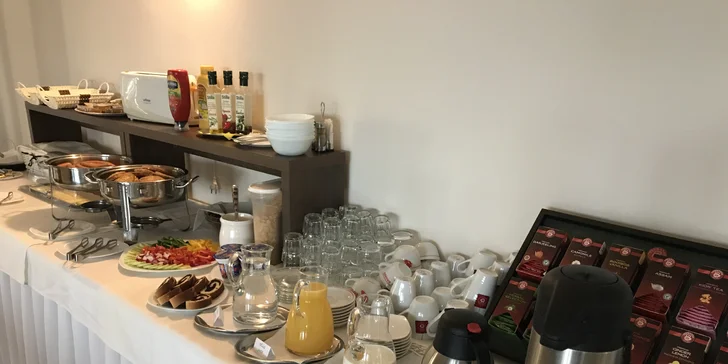 Poznejte Trenčínskou krajinu ve dvou: polopenze, láhev vína i sleva na masáž