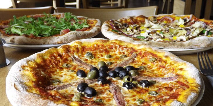 1 nebo 2 pizzy z pece na dřevo a sleva na piva v restauraci na Vinohradech