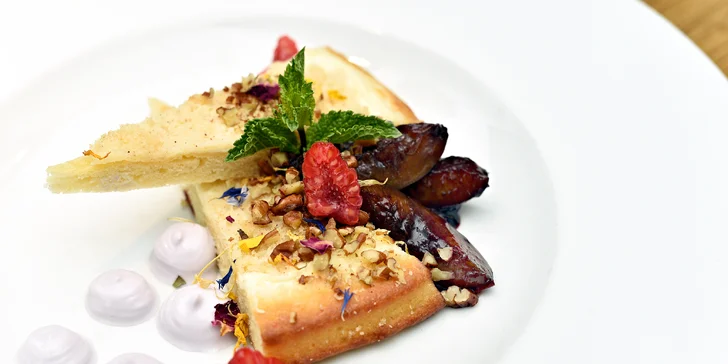Svatomartinské menu na Kampě: 4 chody včetně husičky a lahev vína pro dva
