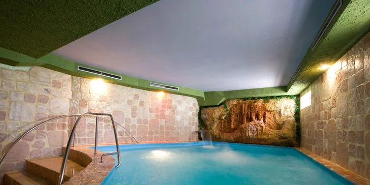 Podzimní pobyt na břehu Dunaje s wellness a polopenzí – 20 km od Bratislavy