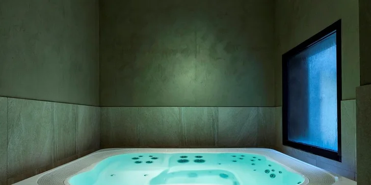 4* ubytování v kapitolu milenců s neomezeným wellness, fitness i bazénem