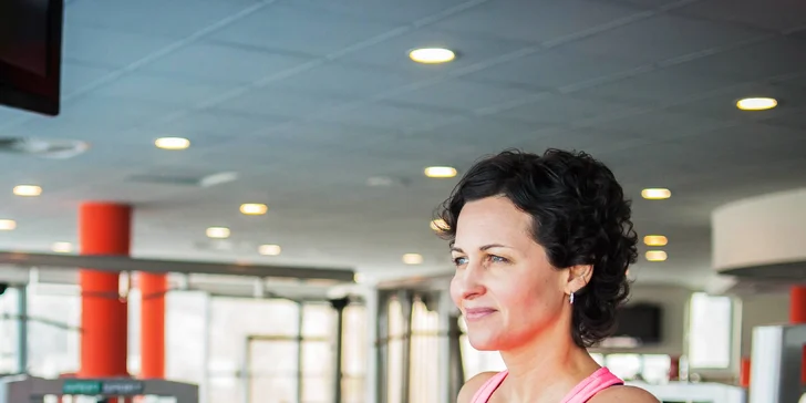 Štíhlá a fit: Individuální program s trenérkou ve fitness SB Centrum Chodov