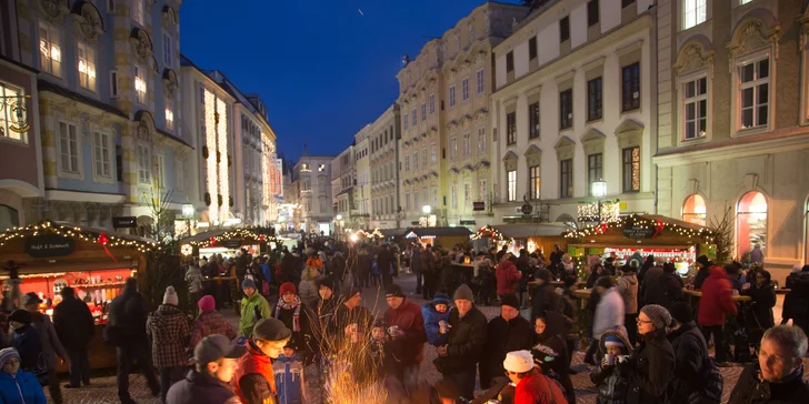 Advent v rakouském městě Štýr: vánoční poštovní úřad a mechanický betlém