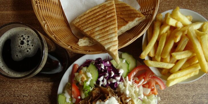 Jde se na kebab: Kompletní menu s tureckým chlebem, hranolky i nápojem