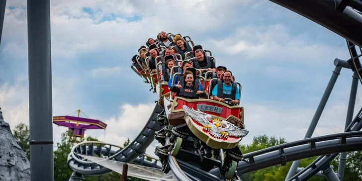 Vstup do nejstaršího polského zábavního parku Legendia se 40 super atrakcemi