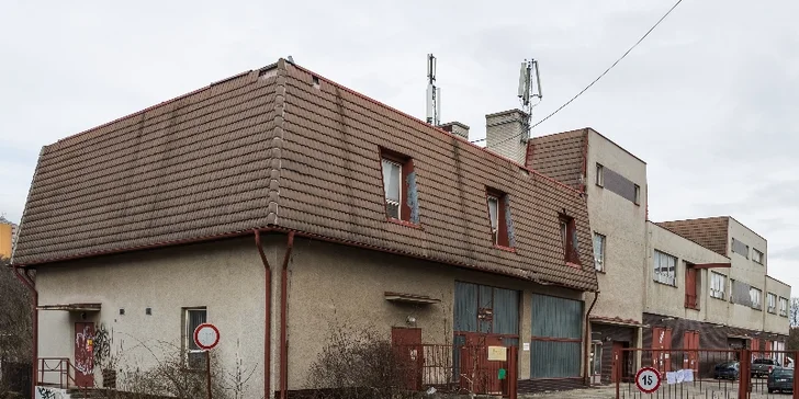 Důkladná kontrola vozu: Zimní servisní prohlídka pro vaše auto