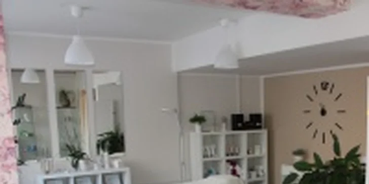 Profesionální večerní líčení na společenské akce