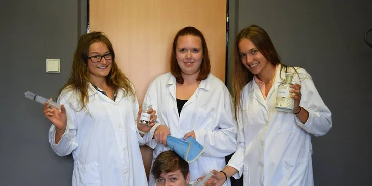 Úniková hra Psychiatrická léčebna pro 2-4 fandy hlavolamů