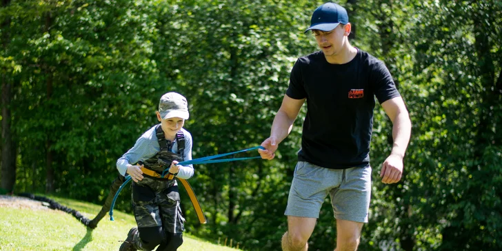 Den plný akce až pro 4 osoby: střelba 4 způsoby, obří houpačka i další atrakce