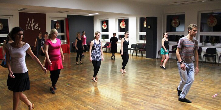 Protancujte střevíčky: 10 lekcí tance nebo funkčního kruhového tréninku
