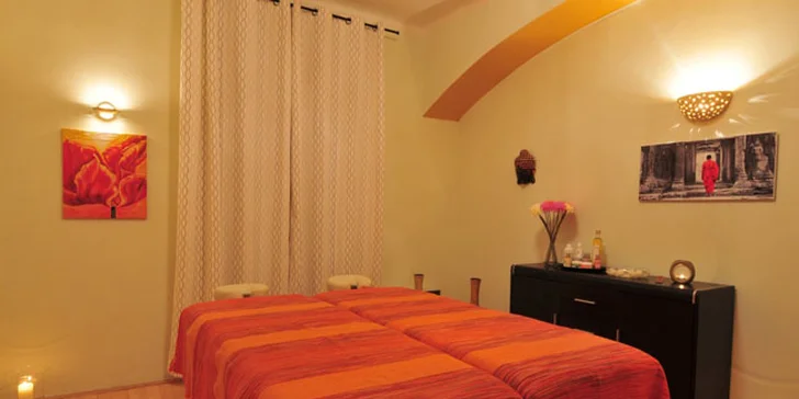 Relaxační balíčky pro jednotlivce i páry: smyslná tantra či aroma masáž a koupel