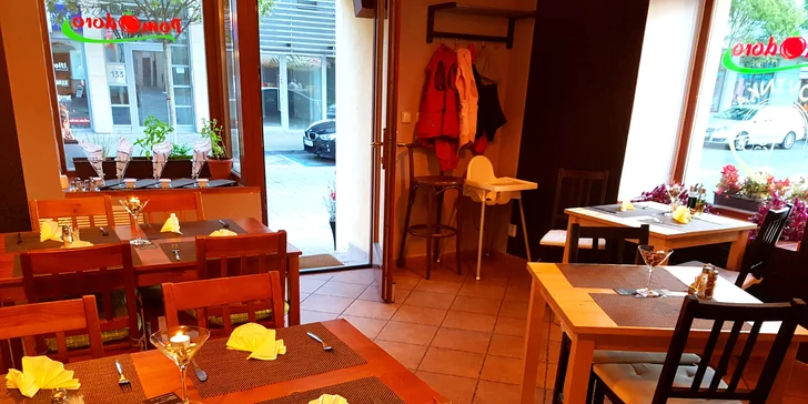Trojka je šťastné číslo: 3 miniburgery s hovězím masem, hranolky a tatarkou