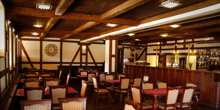 Silvestr v resortu Vigvam: 2 nebo 3 noci s polopenzí, wellness i večírkem