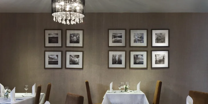 Romantika ve dvou: 4* hotel u zámku Bojnice se snídaní nebo polopenzí