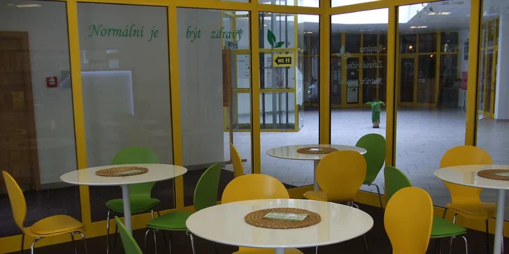 Jdeme mlsat zdravě: espresso nebo čokoláda a dort či bezlepkový medovník