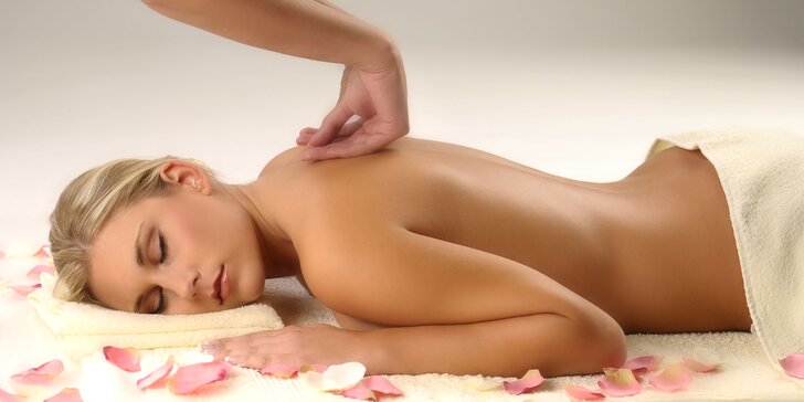 Osvoboďte své touhy: 60 nebo 120 minut smyslné tantra masáže pro ženy