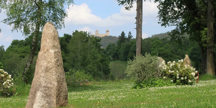 Relaxační pobyt s polopenzí, bazénem a 13 procedurami v bylinných lázních
