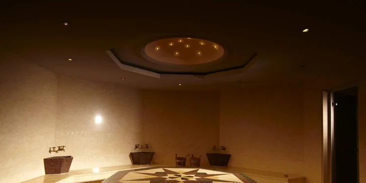 Pobyt v Budapešti: polopenze, neomezený vstup do aquaparku i wellness
