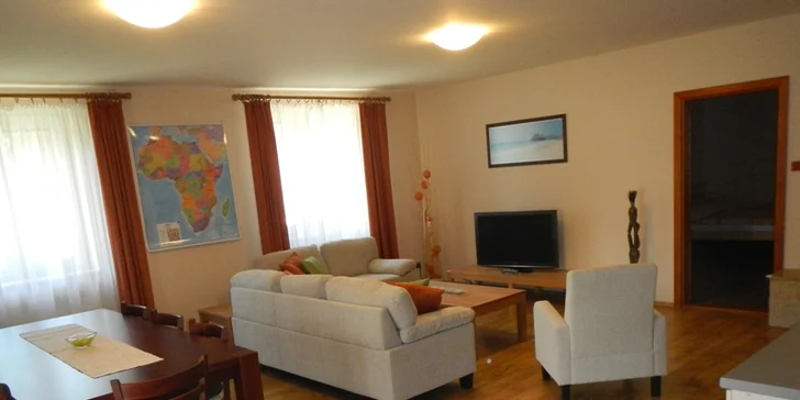 Pobyt na ranči se zahradou a rybníkem v luxusním bungalovu pro 1-8 osob
