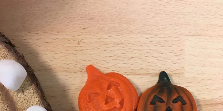 Halloweenské tvoření ve svíčkárně Rodas Olomouc