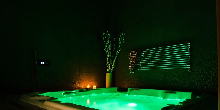 Podzimní Třebíč: ubytování v apartmánu, snídaně a privátní wellness pro dva