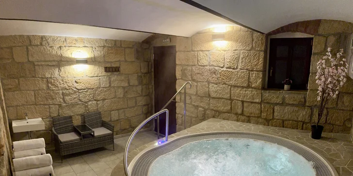 Môžete si zvoliť variant s 60-min. vstupom do privátneho wellness.
