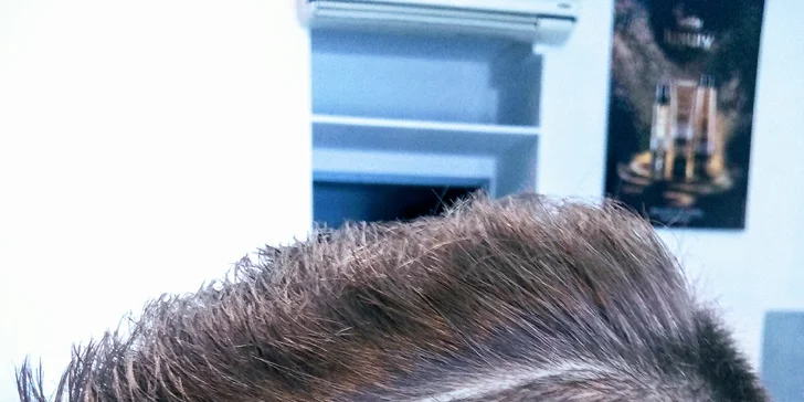 Profesionální pánský střih včetně masáže hlavy