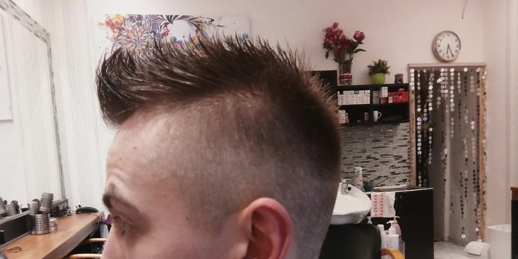 Profesionální pánský střih včetně masáže hlavy