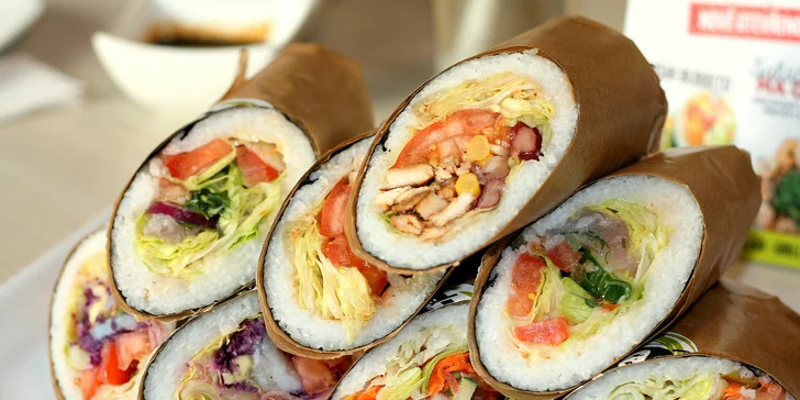 Když Japonsko miluje Mexiko: sushi burrito menu s kuřecím, rybou nebo krevetami