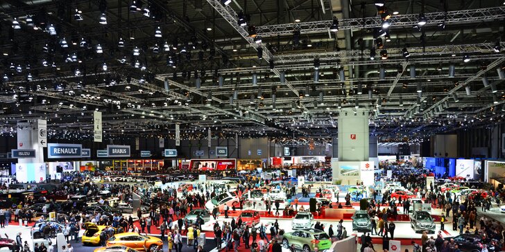 Hit motoristů a příznivců krásných aut: Autosalon v Ženevě včetně vstupenky