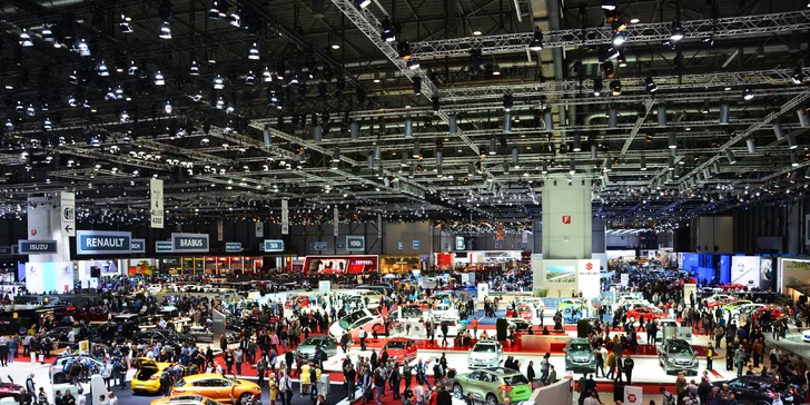 Hit motoristů a příznivců krásných aut: Autosalon v Ženevě včetně vstupenky