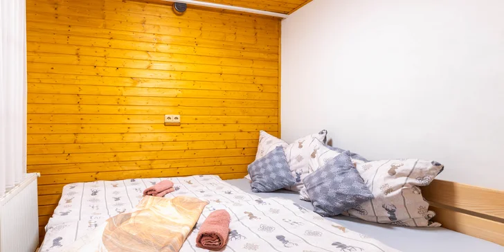 Apartmán sestává z 2lůžkového a 6lůžkového pokoje.