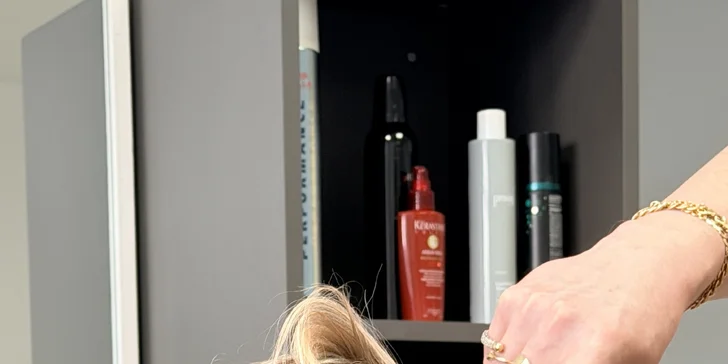 Ve vinohradském salónu Tělové procedury se o vás postará zkušený kadeřník tvořící pod značkou Martin M Hairdesign. 