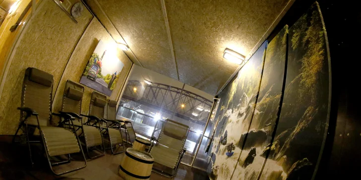 Do sauny na náplavku: parádní relax v multifunčkním pontonu s výhledem na Prahu