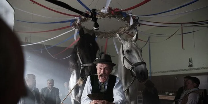 Za Svěráky do Lucerny: 2 vstupenky na film Po strništi bos
