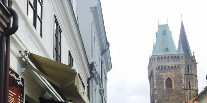 Káva a dezert pro dvě osoby v Mefisto Café