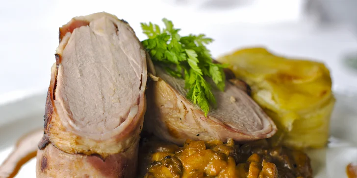 Lodní restaurace Port62: degustační menu s výběrem chodů pro 1 či 2 osoby