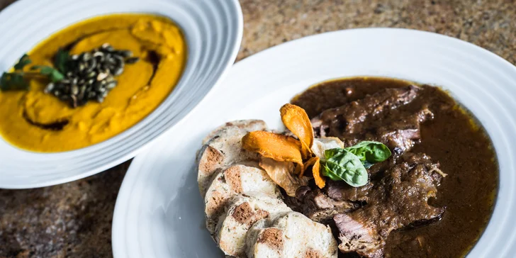 4chodové menu se 4 variantami hlavních jídel ve vyhlášené restauraci Savoy