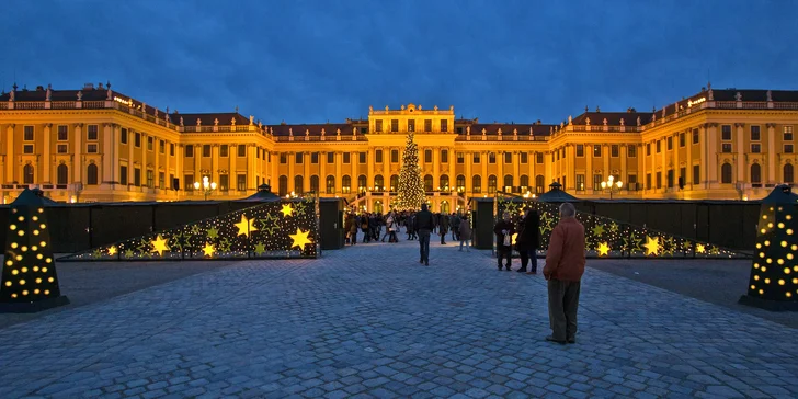 Zažijte malebný advent na zámku Schönbrunn a v soutěsce Johannesbachklamm