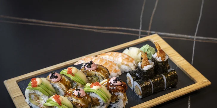 V nabídce najdete menší set s krevetami, maki, chobotnicí a nigiri.